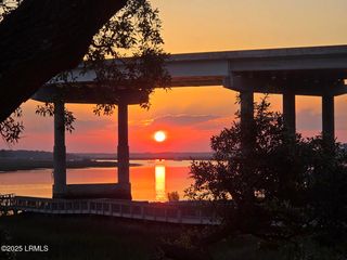 70 Helmsman Way Apt 1410, Hilton Head Island, SC 29928