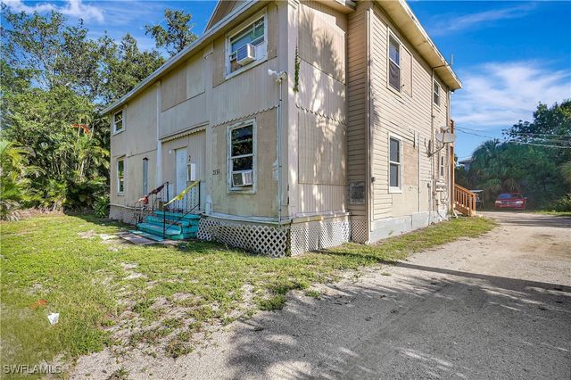 2135 Hoople ST, Fort Myers, FL 33901