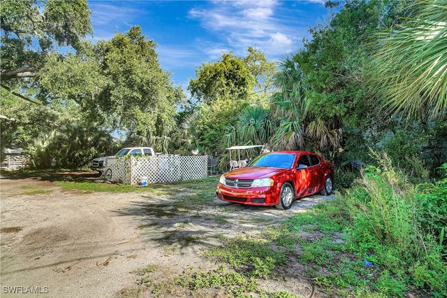 2135 Hoople ST, Fort Myers, FL 33901