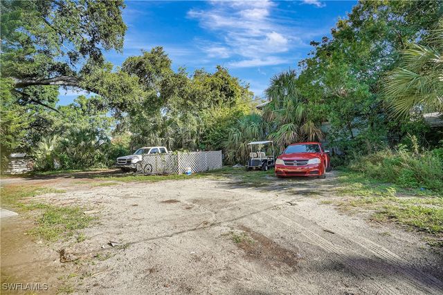 2135 Hoople ST, Fort Myers, FL 33901