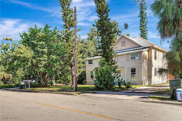 2135 Hoople ST, Fort Myers, FL 33901