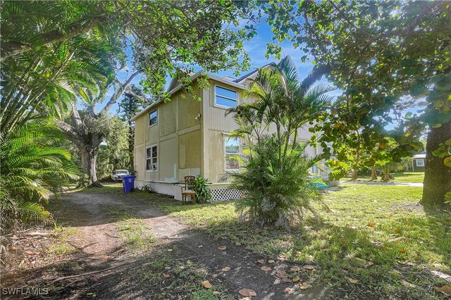 2135 Hoople ST, Fort Myers, FL 33901
