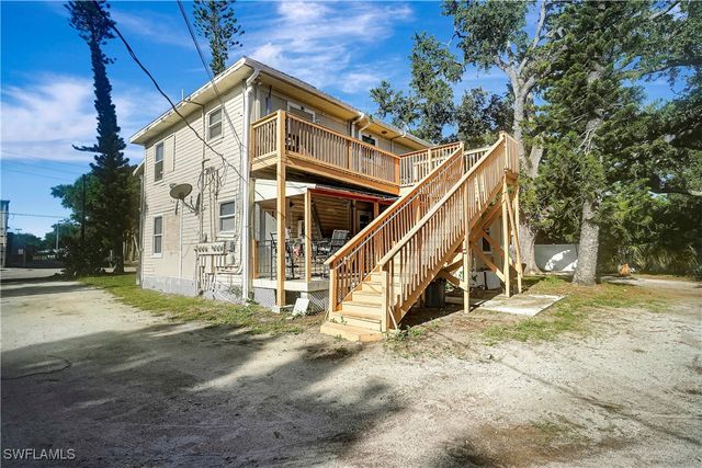 2135 Hoople ST, Fort Myers, FL 33901
