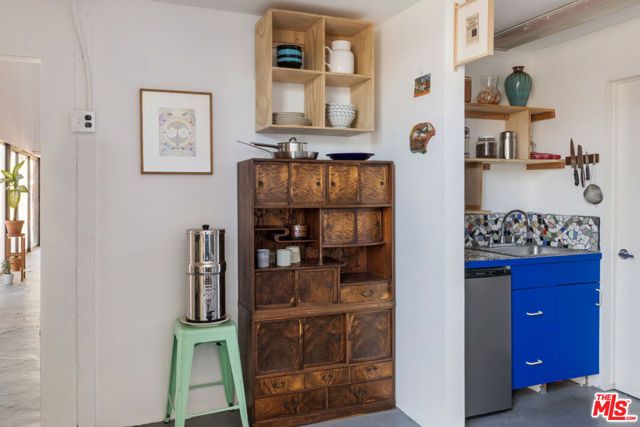 936 Mei Ling Way, Los Angeles, CA 90012