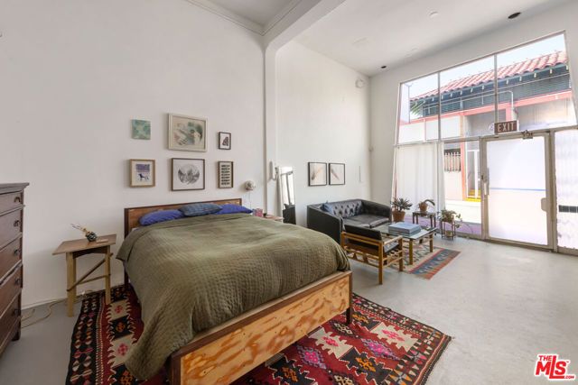 936 Mei Ling Way, Los Angeles, CA 90012