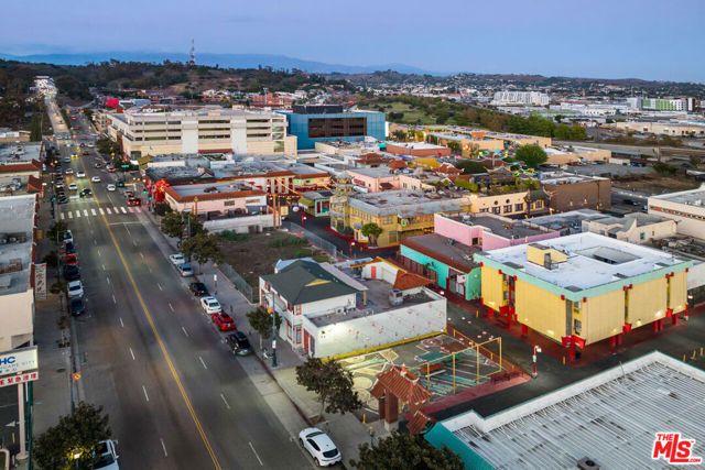 936 Mei Ling Way, Los Angeles, CA 90012