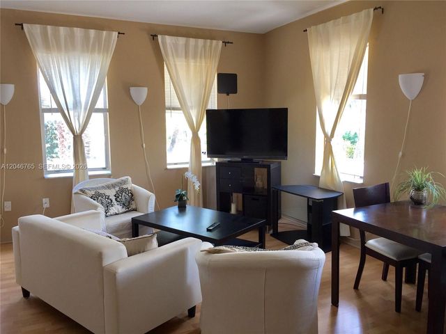 802 Euclid Ave 201, Miami Beach, FL 33139
