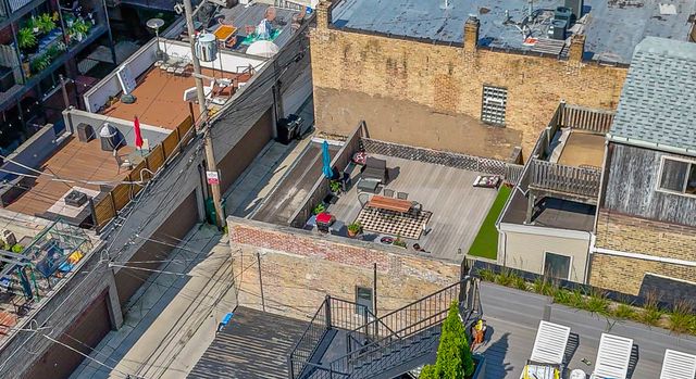 1519 W Thomas Street 2-C, Chicago, IL 60642