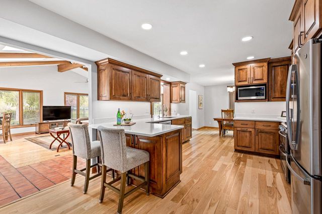 18360 Tilton LANE, Brookfield, WI 53045