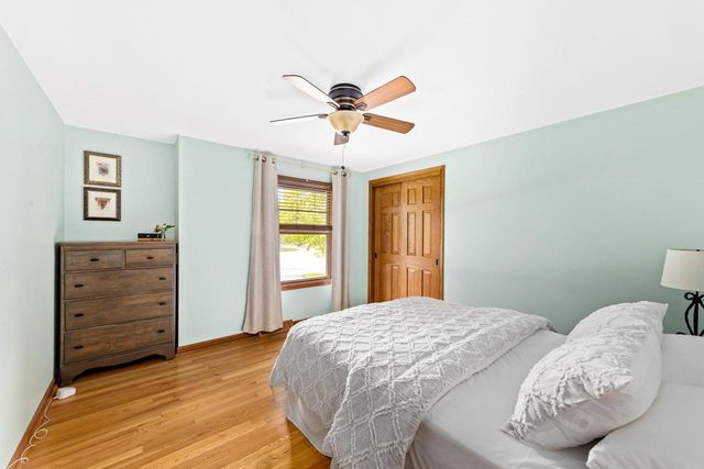 18360 Tilton LANE, Brookfield, WI 53045