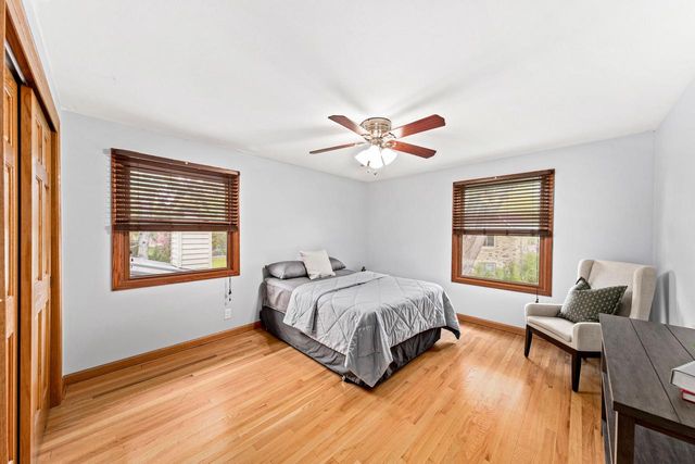 18360 Tilton LANE, Brookfield, WI 53045