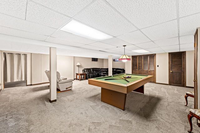 18360 Tilton LANE, Brookfield, WI 53045