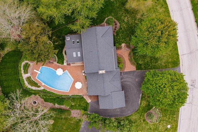 18360 Tilton LANE, Brookfield, WI 53045