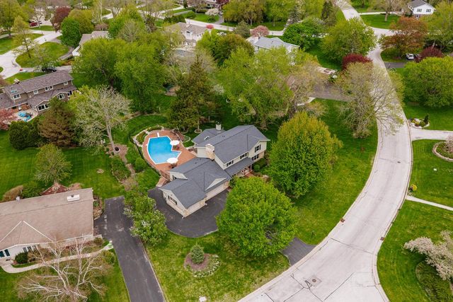 18360 Tilton LANE, Brookfield, WI 53045