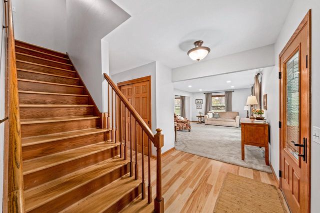 18360 Tilton LANE, Brookfield, WI 53045
