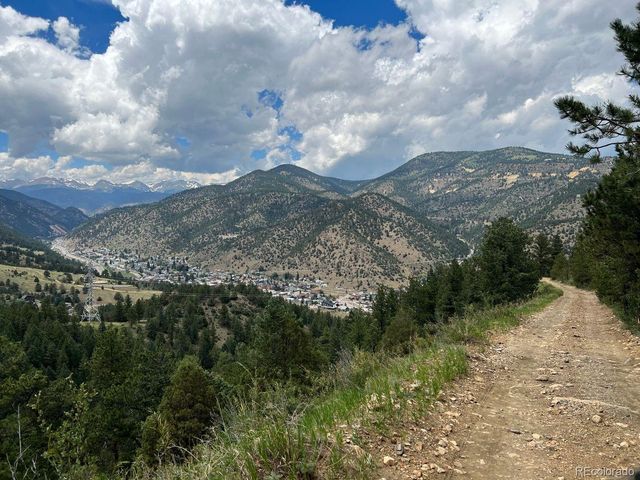 000 Hidden Wilderness Road, Evergreen, CO 80439