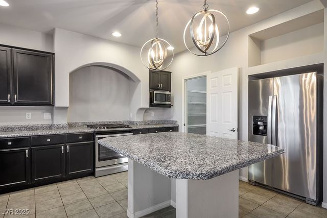 5784 Brimstone Hill Avenue, Las Vegas, NV 89141