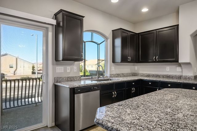 5784 Brimstone Hill Avenue, Las Vegas, NV 89141