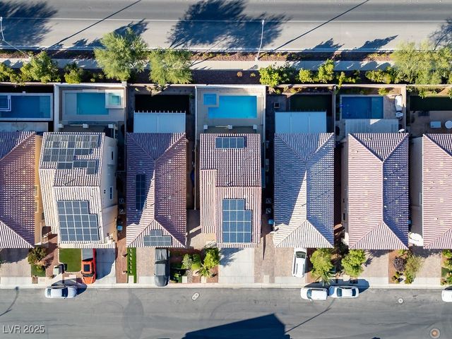 5784 Brimstone Hill Avenue, Las Vegas, NV 89141