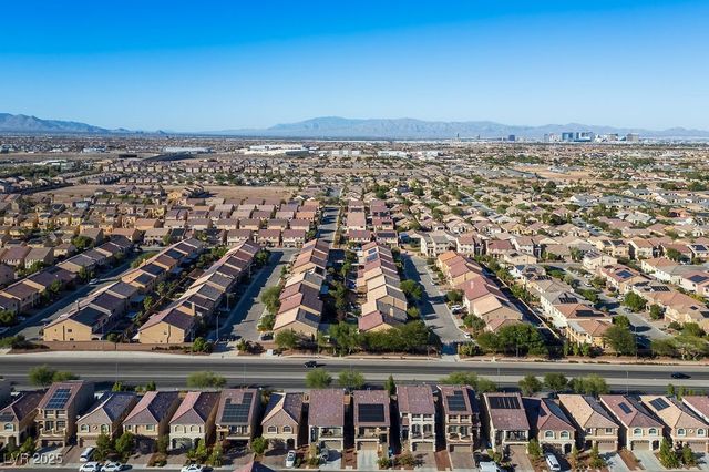 5784 Brimstone Hill Avenue, Las Vegas, NV 89141
