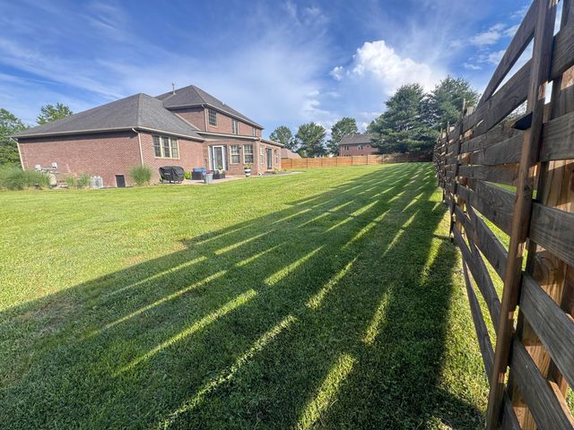 316 Ruby Court, London, KY 40744