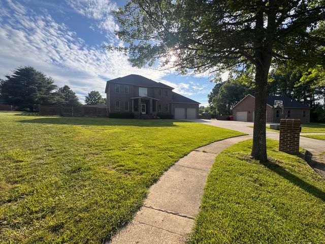 316 Ruby Court, London, KY 40744