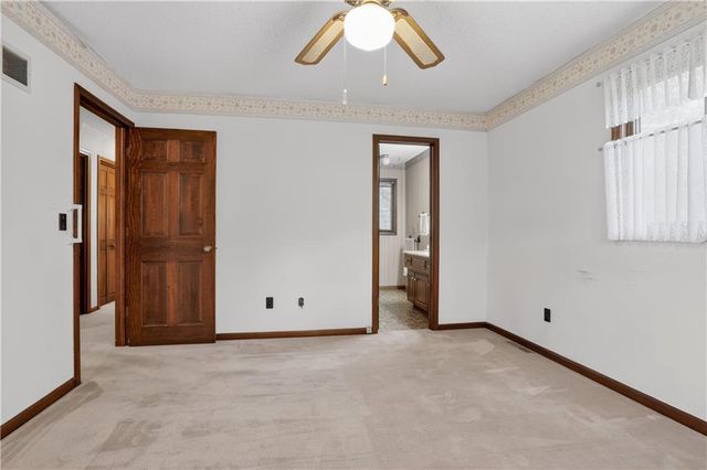 12601 Little Blue Road, Kansas City, MO 64133