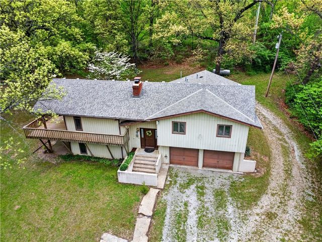 12601 Little Blue Road, Kansas City, MO 64133