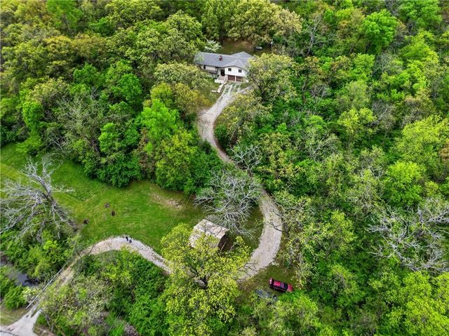 12601 Little Blue Road, Kansas City, MO 64133