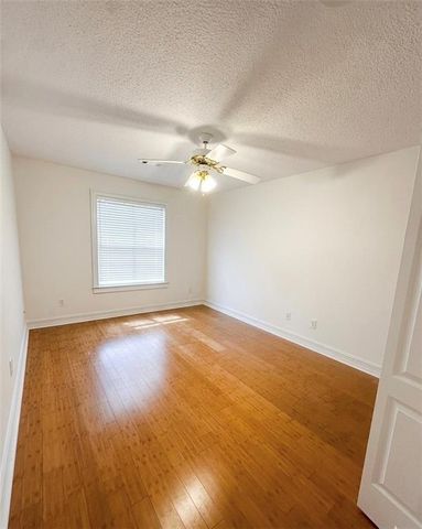 200 Olympic Drive, Fayetteville, GA 30215