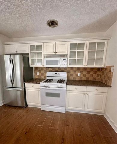 200 Olympic Drive, Fayetteville, GA 30215