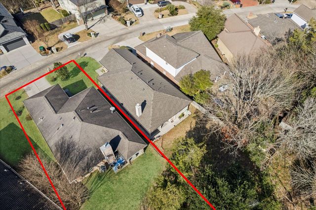 115 Harbour Town Circle, Conroe, TX 77356