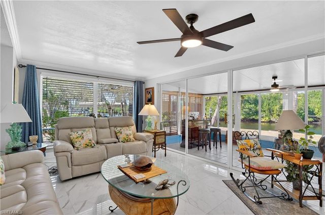 1324 Thompson ST, North Fort Myers, FL 33903