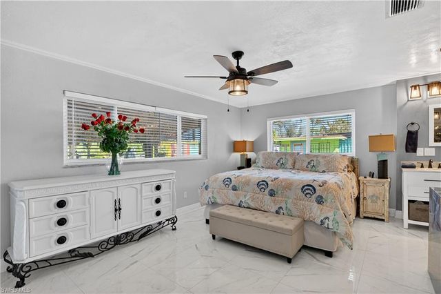 1324 Thompson ST, North Fort Myers, FL 33903