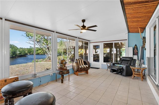 1324 Thompson ST, North Fort Myers, FL 33903