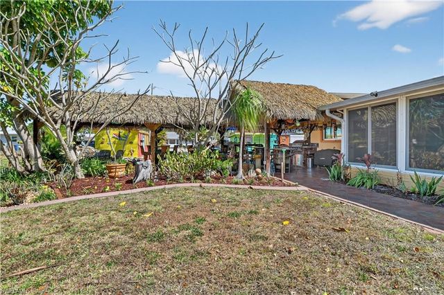 1324 Thompson ST, North Fort Myers, FL 33903