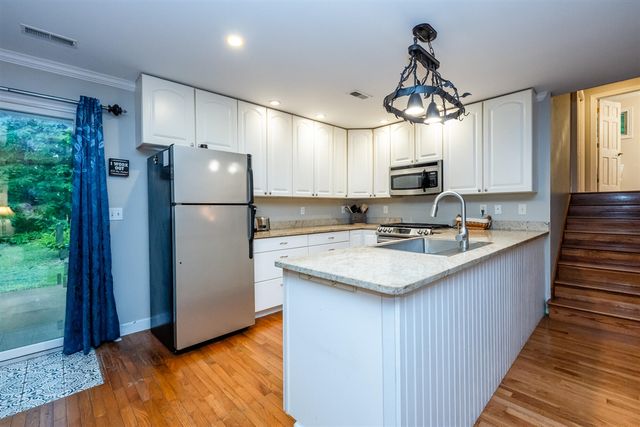 6278 Harrison Street, Coloma, MI 49038