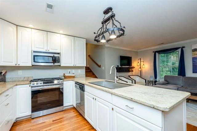 6278 Harrison Street, Coloma, MI 49038