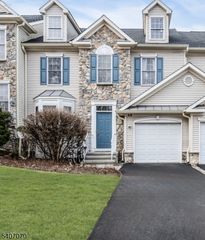 6 Winding Way, Woodland Park, NJ 07424
