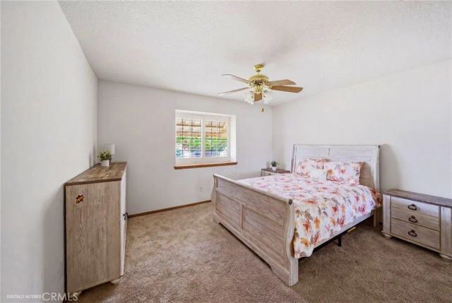 19670 Tonkawan Road, Apple Valley, CA 92307