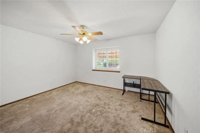 19670 Tonkawan Road, Apple Valley, CA 92307