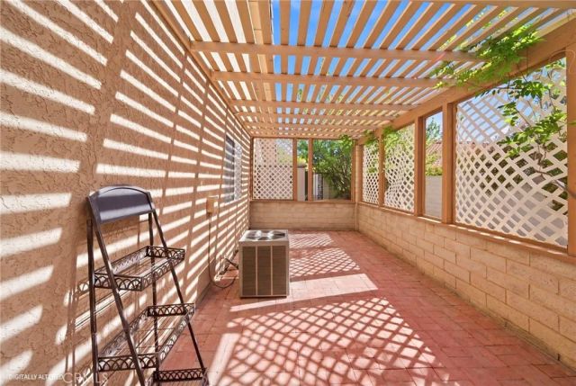 19670 Tonkawan Road, Apple Valley, CA 92307