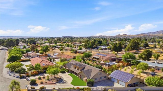 19670 Tonkawan Road, Apple Valley, CA 92307