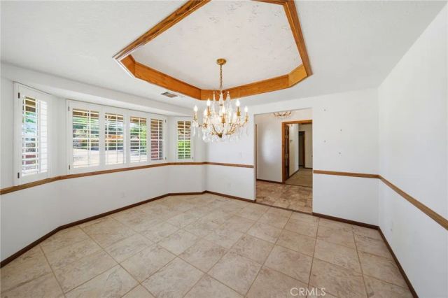 19670 Tonkawan Road, Apple Valley, CA 92307