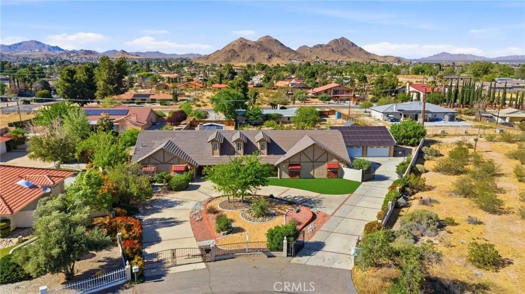 19670 Tonkawan Road, Apple Valley, CA 92307