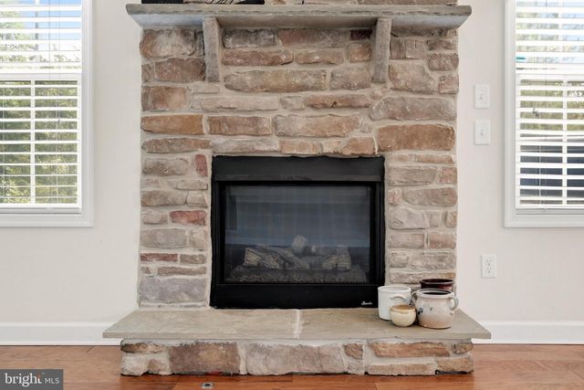 65 FEGAN RD, Bunker Hill, WV 25413