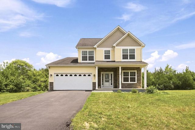 65 FEGAN RD, Bunker Hill, WV 25413