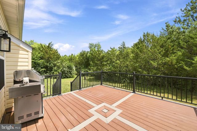 65 FEGAN RD, Bunker Hill, WV 25413