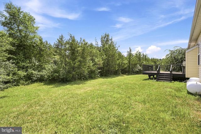 65 FEGAN RD, Bunker Hill, WV 25413