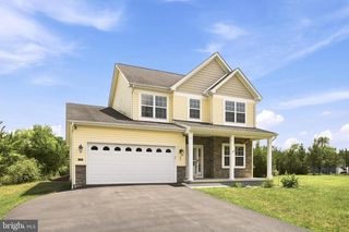 65 FEGAN RD, Bunker Hill, WV 25413